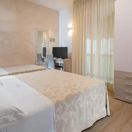 Novella Hotel 3*